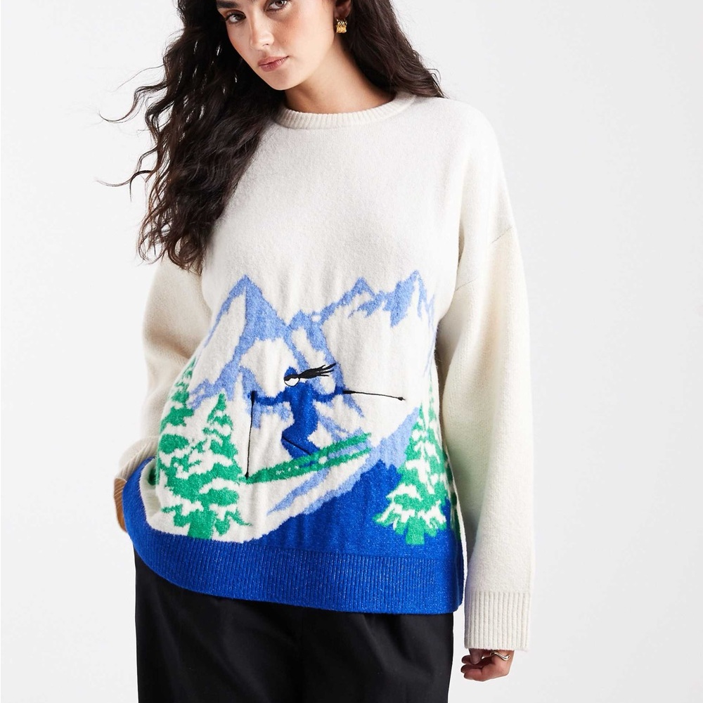 Cream Scenic Ski Graphic Sweater | Size Small